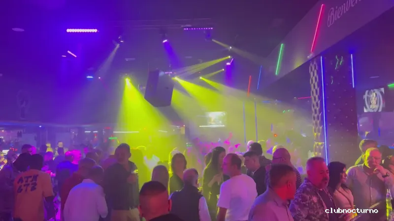 Discoteca treinta y tantos