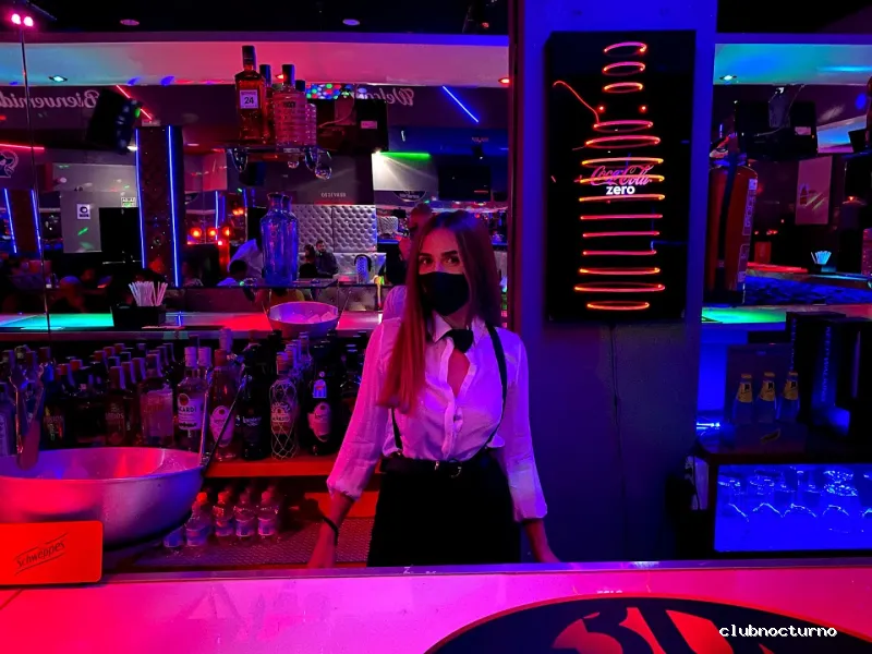 Discoteca treinta y tantos