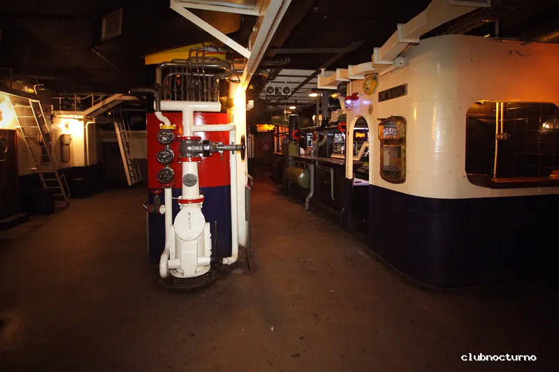 De Laval Genovés El Submarino