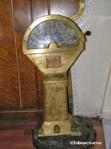 De Laval Genovés El Submarino