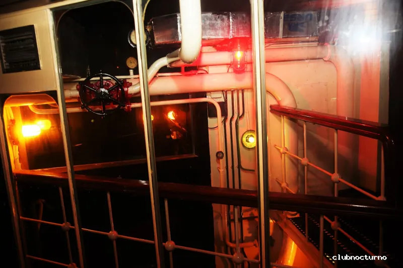 De Laval Genovés El Submarino