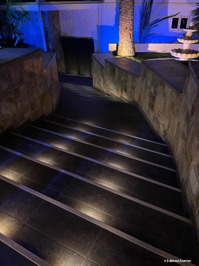 Peaches & Cream Club