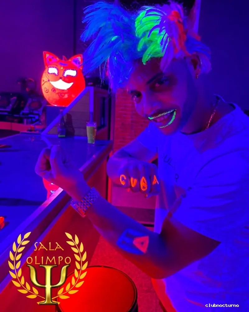 Sala Olimpo Local Liberal Swinger
