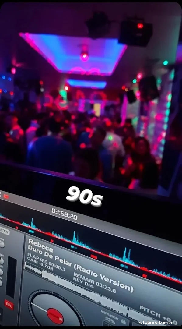 LA CHICA DE AYER (Bar Musical)