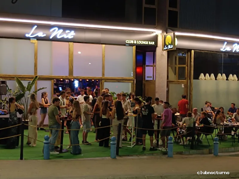 LA NIT CLUB & LOUNGE BAR