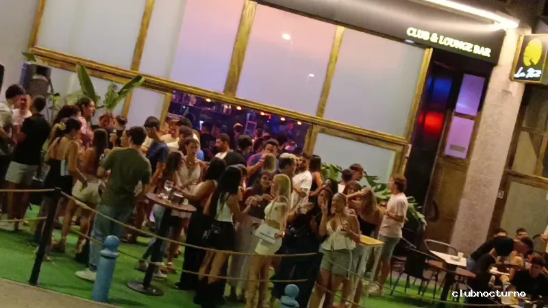 LA NIT CLUB & LOUNGE BAR