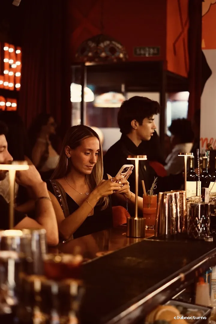 Artemisa Moulin Lounge | Restaurante con espectáculo Madrid