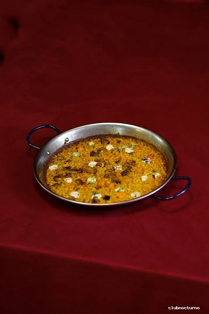 Artemisa Moulin Lounge | Restaurante con espectáculo Madrid