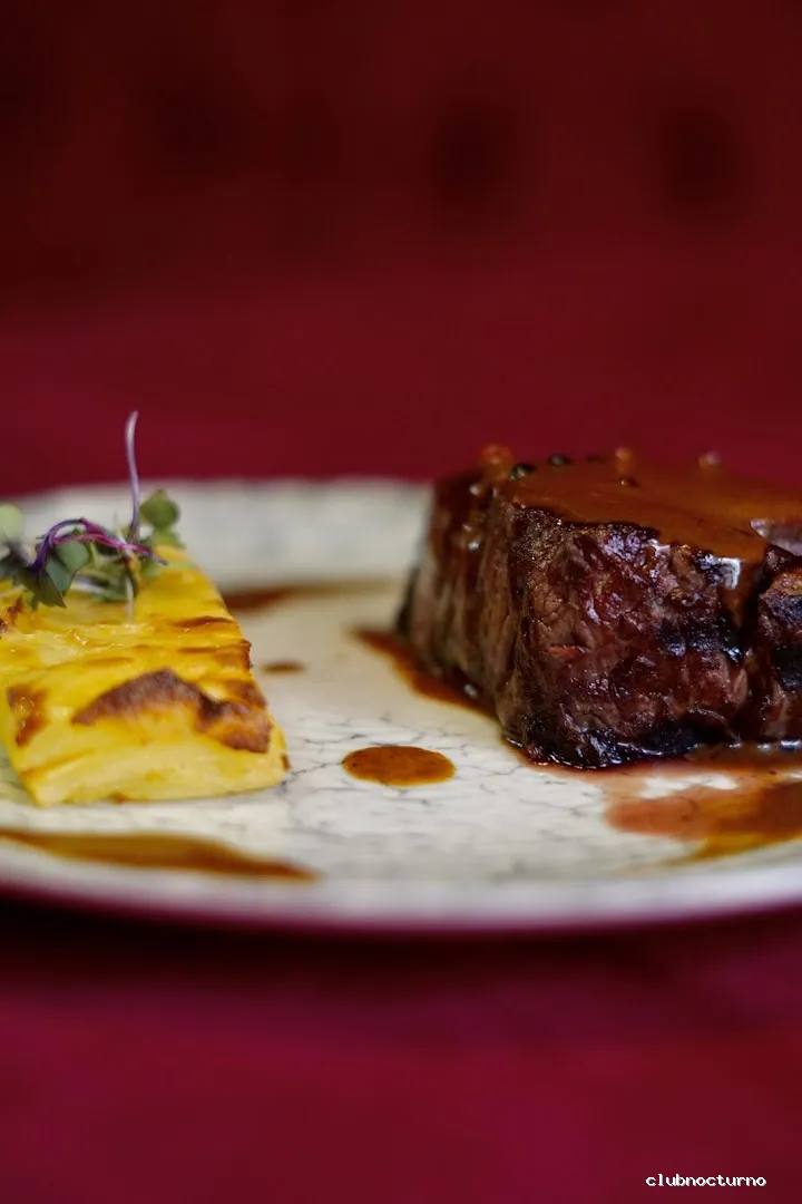 Artemisa Moulin Lounge | Restaurante con espectáculo Madrid