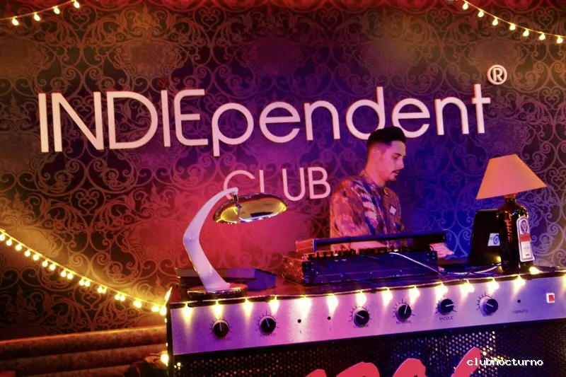 MELODIA Karaoke Pub de Copas en Mérida Extremadura