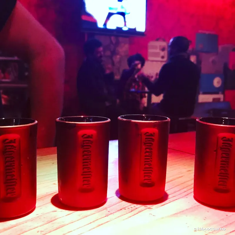 MELODIA Karaoke Pub de Copas en Mérida Extremadura