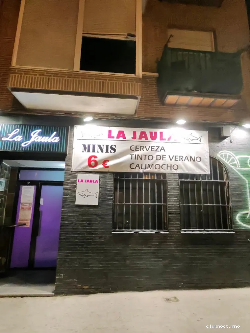 LA JAULA