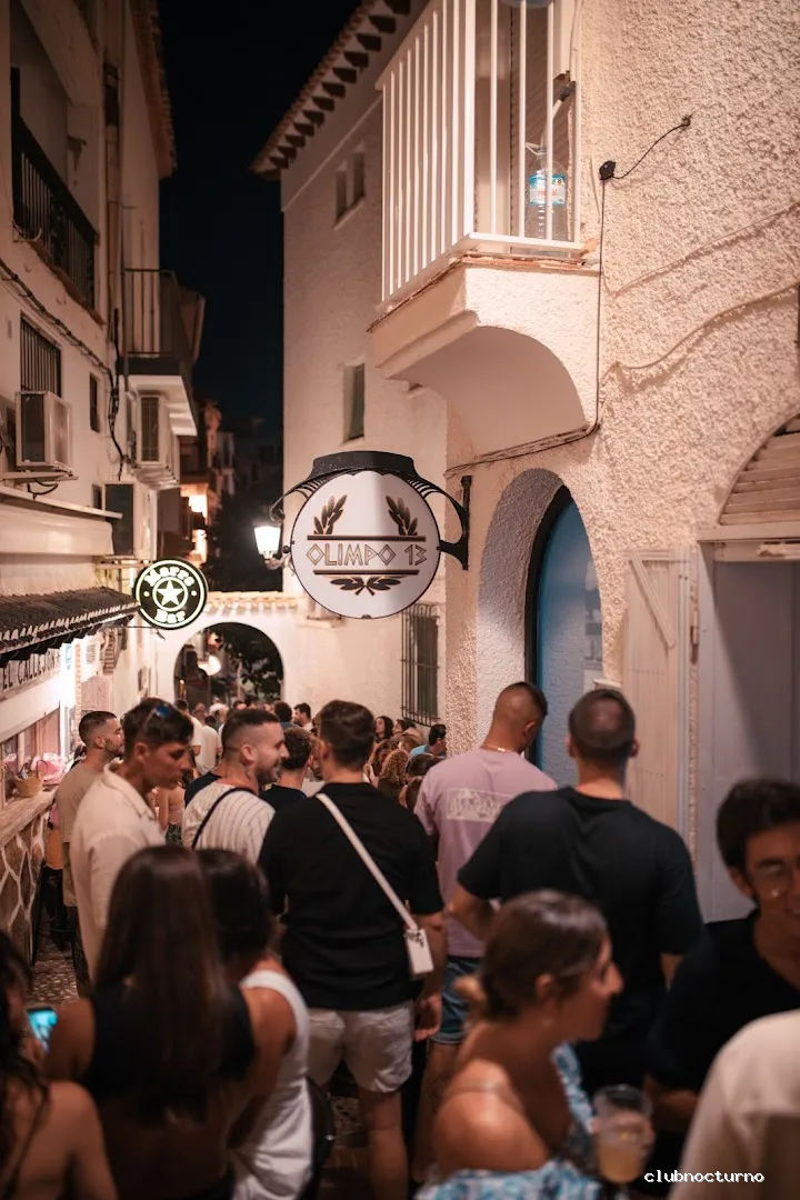 Olimpo 13 pub