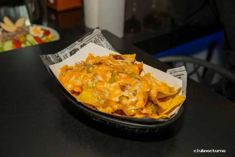 ATYPICO PUENTE TOCINOS