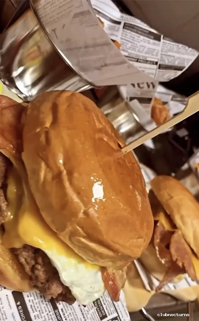 ATYPICO PUENTE TOCINOS