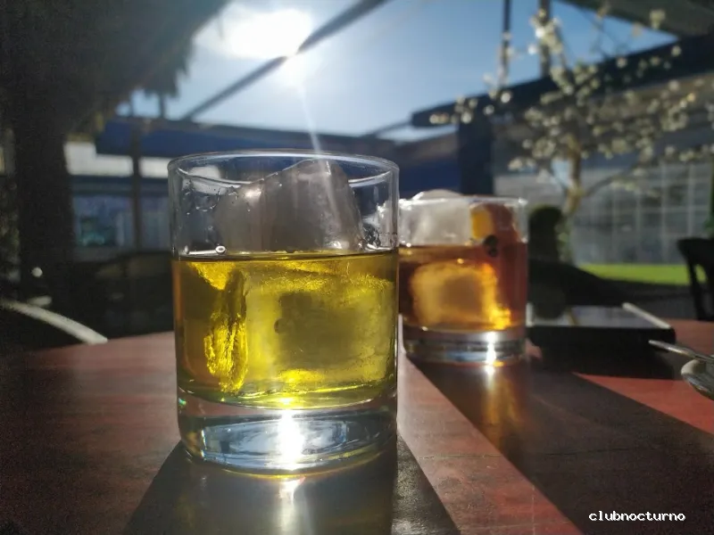 Lounge Moon Terraza Gines