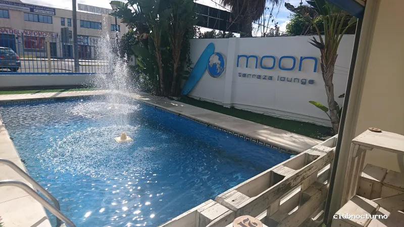 Lounge Moon Terraza Gines