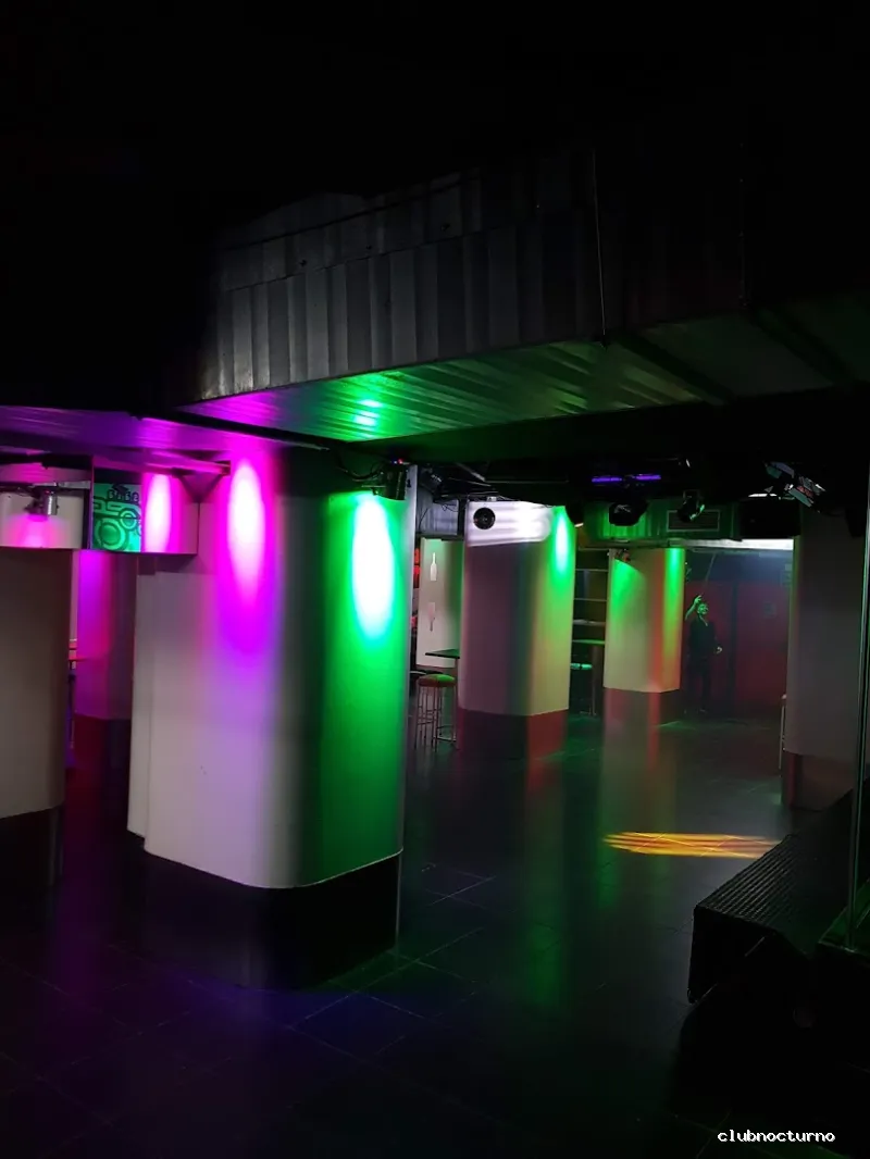 Discoteca Malu Blanes discoclub, fiestas cumpleaños, eventos modernos, música techno y actual-festivales y maquineros