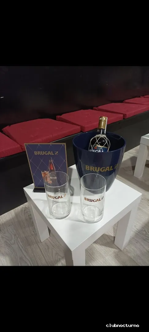 Makumba privee Calafell