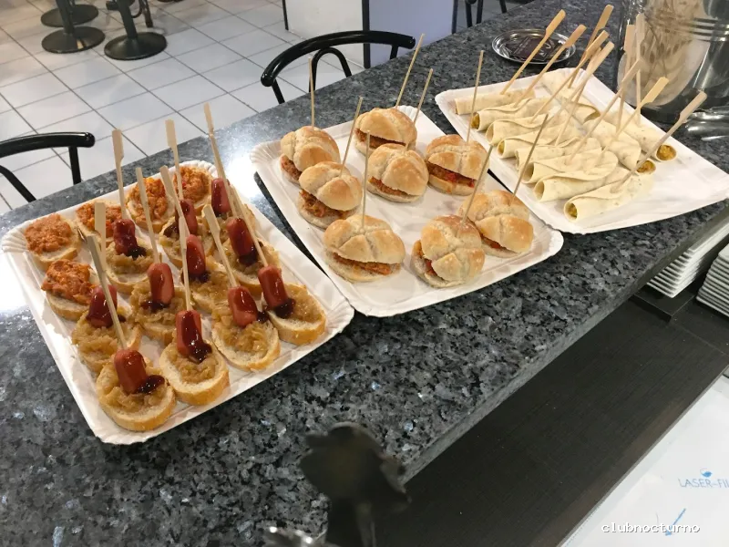 La Chica de Ayer - Móstoles