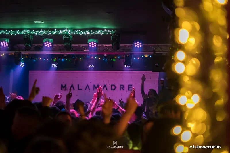 MalaMadre The Club | Pub de Copas Mérida