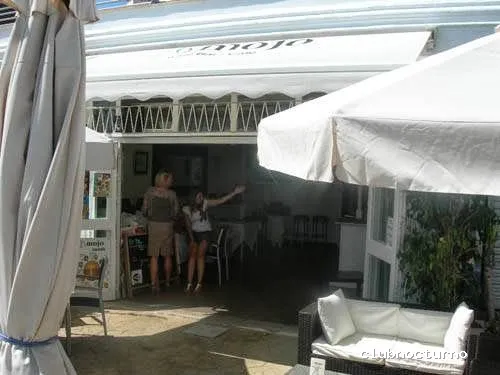 Cocktail, Wine & Cafe Bar Marbella