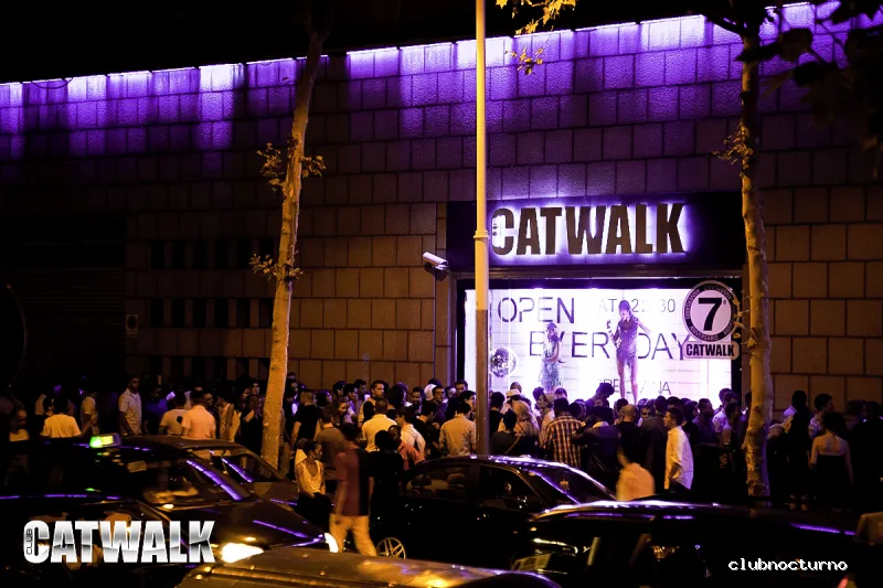 Barcelona NightCard Official Office