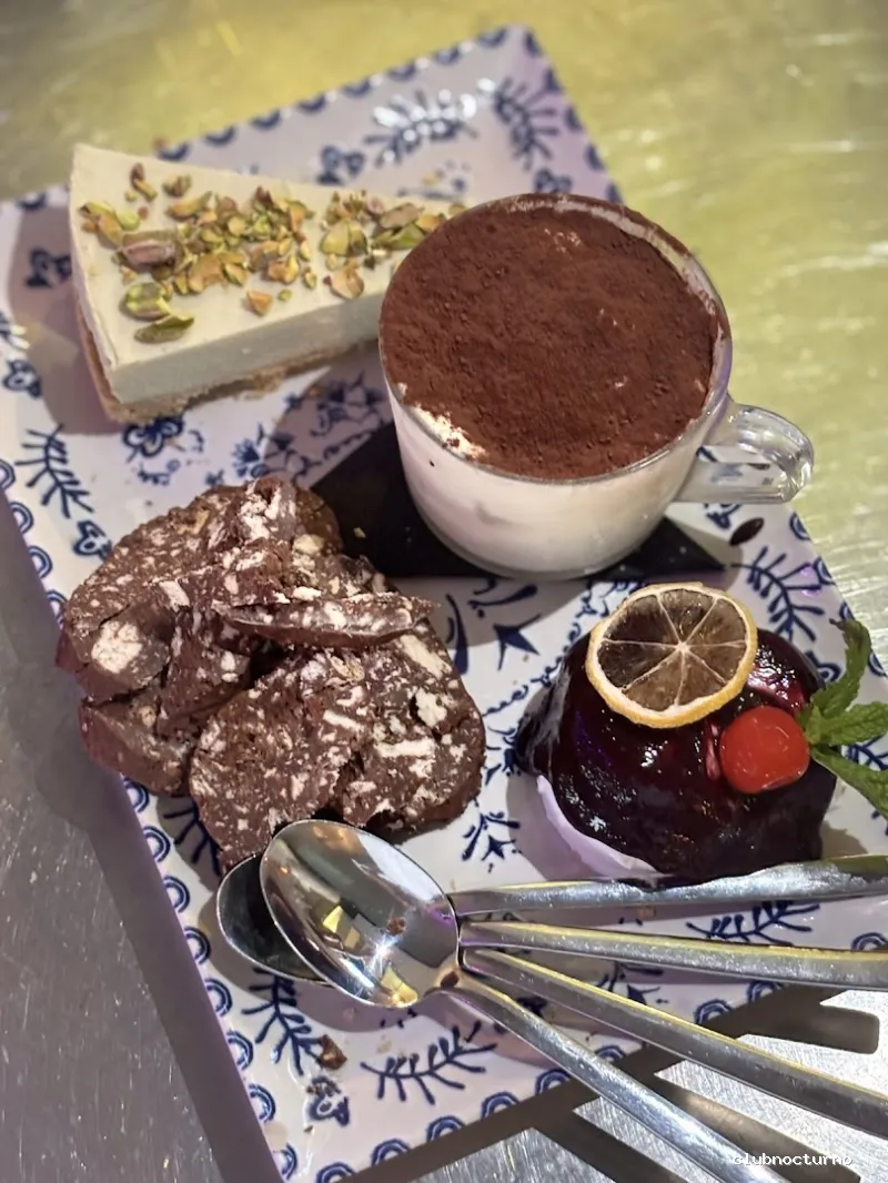 B-Side Restaurant Pizzeria & Lounge Bar