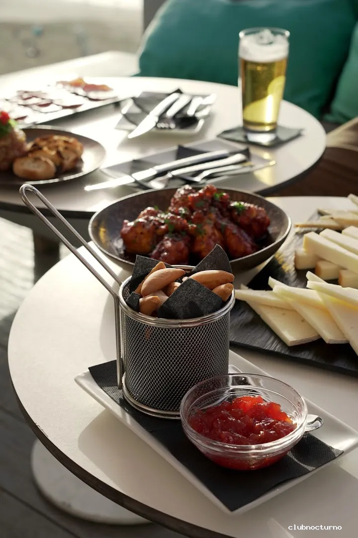 Rooftop & Terrace Aloe