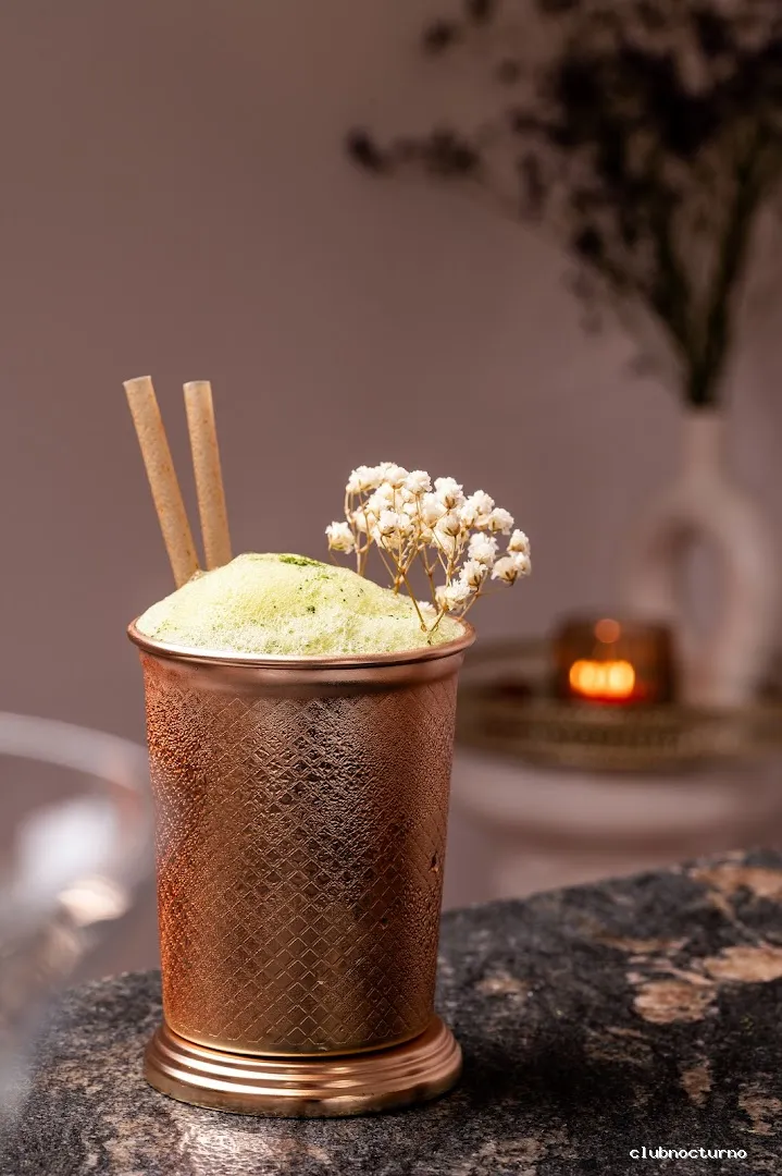 NOIR Craft Cocktail Bar