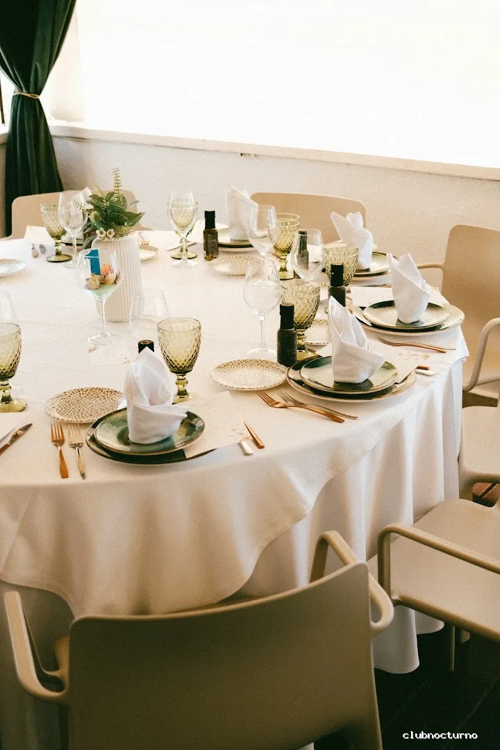 Maracas Restaurant & Lounge Club