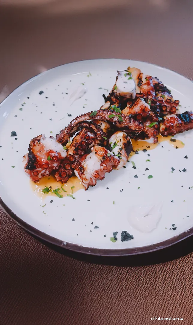 Maracas Restaurant & Lounge Club