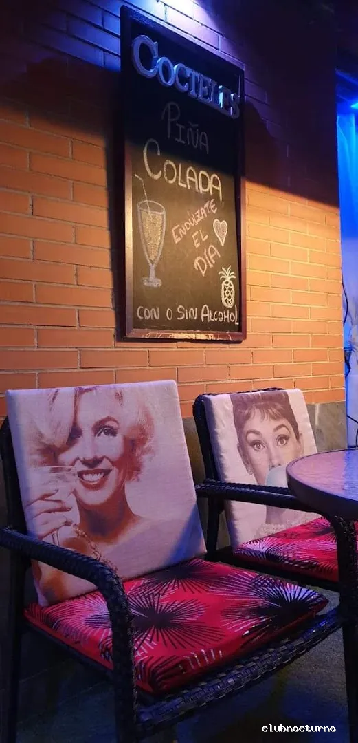 Copas en Triana Café Bar Arisha