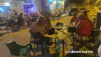 The Lakelands Sports Bar