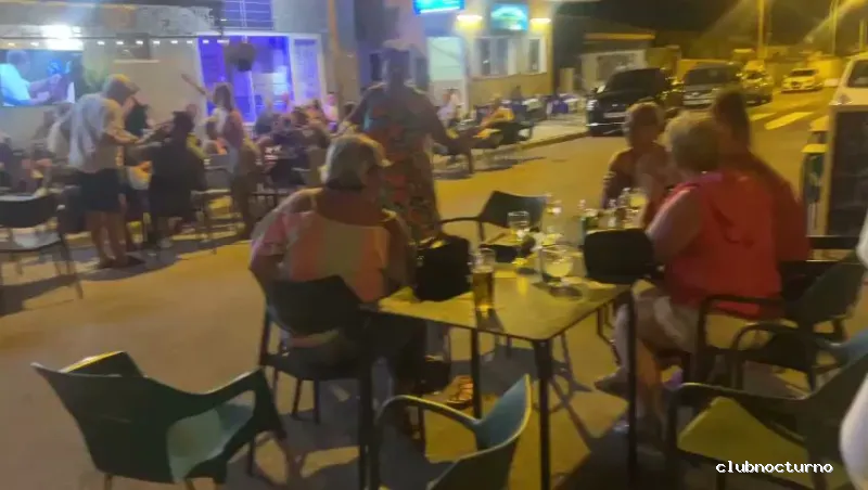 The Lakelands Sports Bar