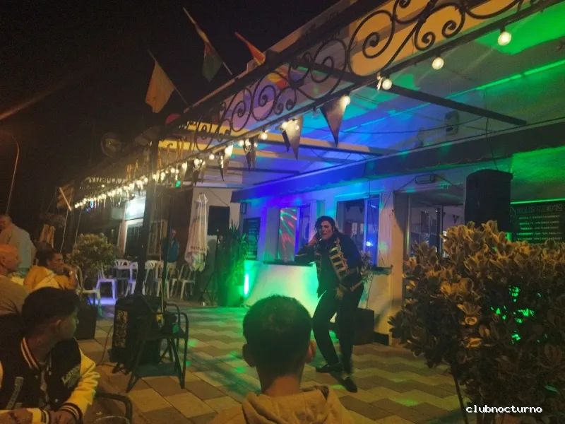 The Lakelands Sports Bar