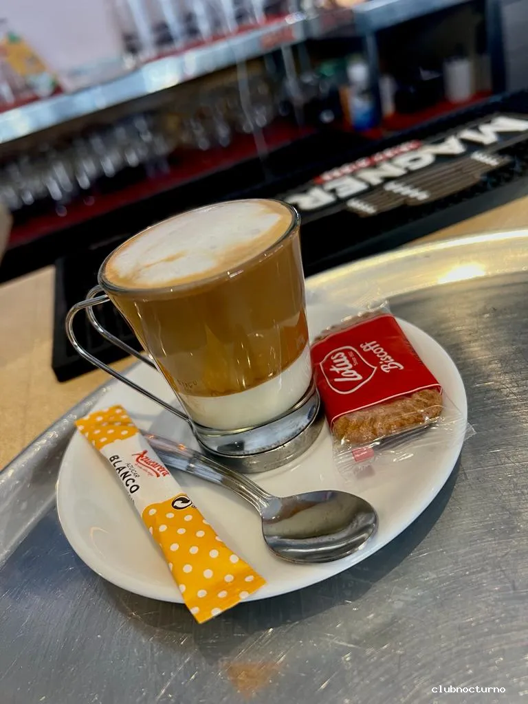 The Lakelands Sports Bar