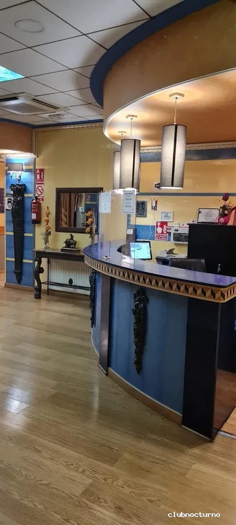 SALA DE FIESTAS PIRÁMIDE