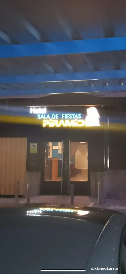 SALA DE FIESTAS PIRÁMIDE