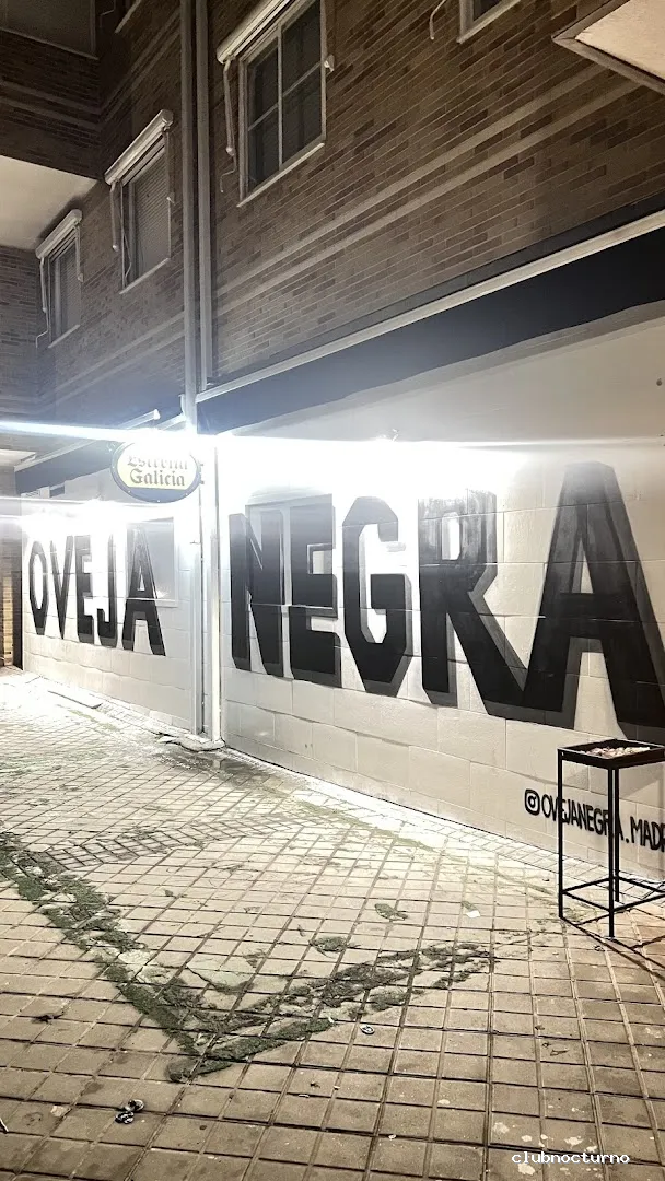 OVEJA NEGRA | Arroyomolinos