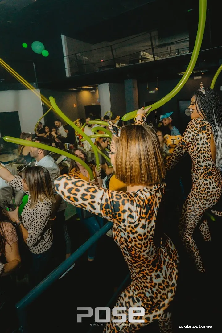 Pose Discoteca