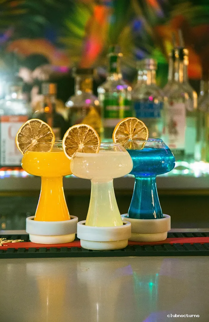 Edén de Huertas Bar de Copas y Cachimbas