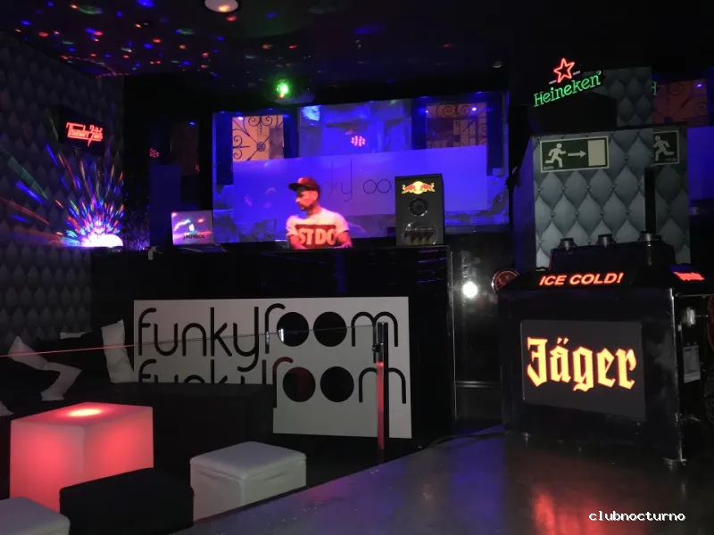 The FUNKY ROOM