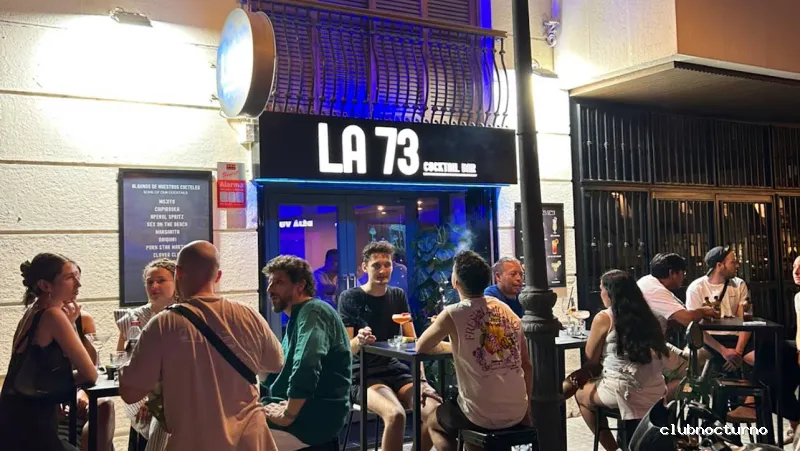 La 73 Cocktail Bar Valencia