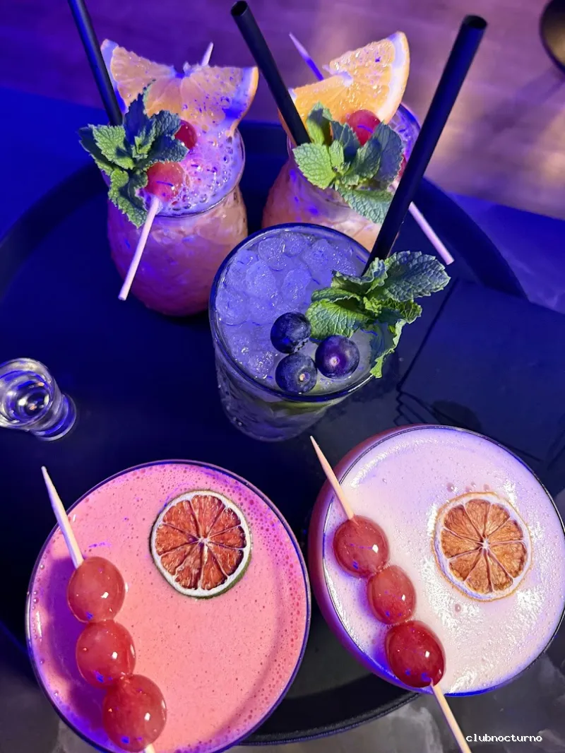 La 73 Cocktail Bar Valencia