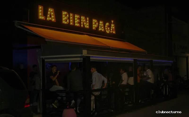 Pub La bien paga