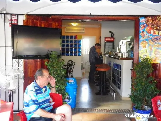 Bar de Tapas Cafeteria Guerrero Nueva Andalucia