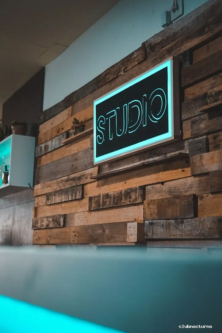 Pub Studio