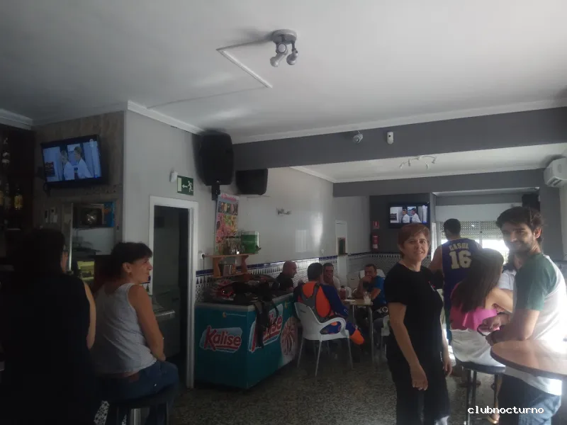 Bar Zamarulo Aca la Mari