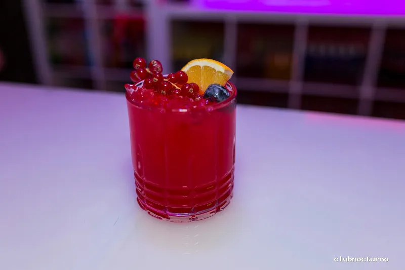 NIGHT & DAY BCN - Disco Bar Musical & Shisha lounge Cocktail